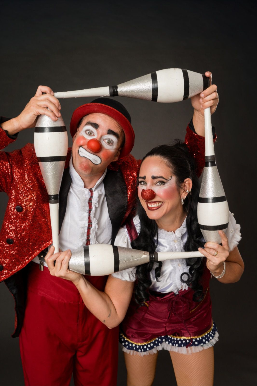 Cia Raros Circo e Teatro leva circuito cultural “Lugar de Criança é no Teatro” para Leme